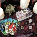 Amarre para que conozcas su pasado y futuro con la magia del tarot